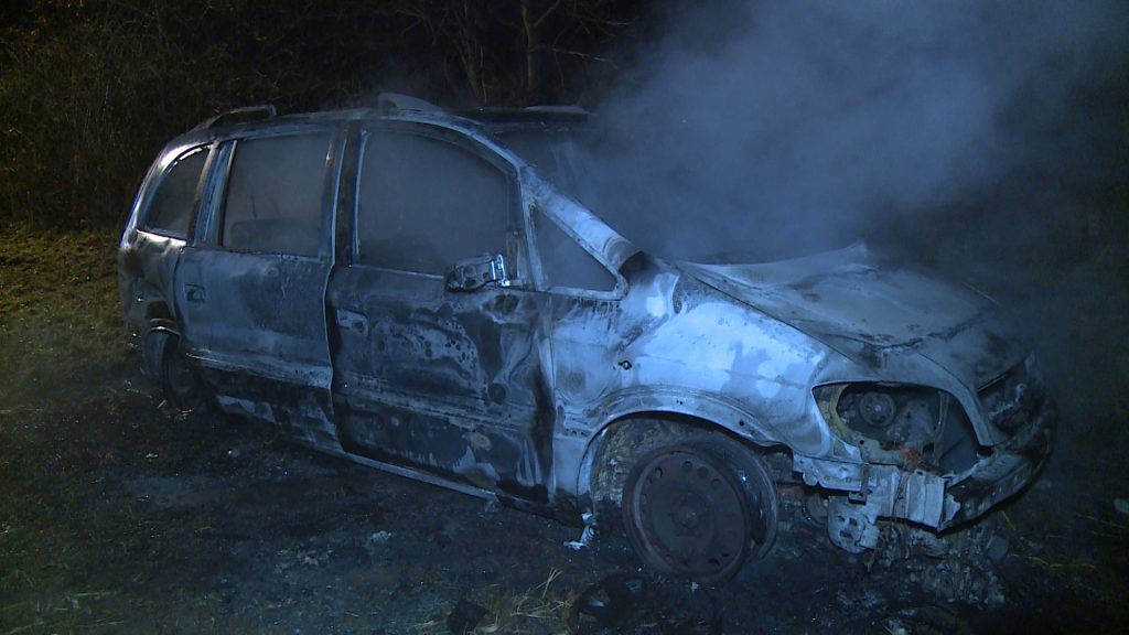 Gestolen auto uitgebrand in Nieuwkuijk