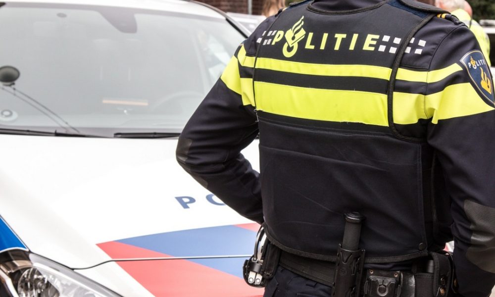 Politie zoekt chauffeur vrachtwagen -.