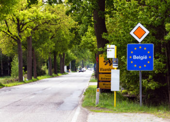 België